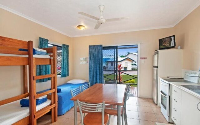 Hinchinbrook Marine Cove Resort