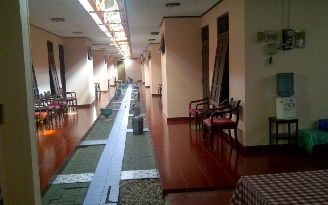 Cepuri Hotel
