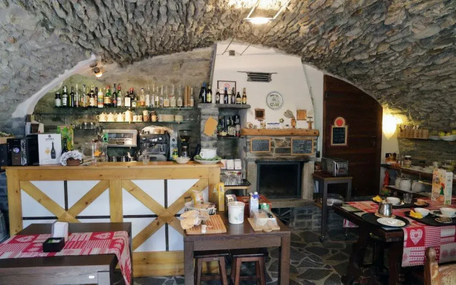 Locanda degli Elfi e Ristorante Mascha Parpaja