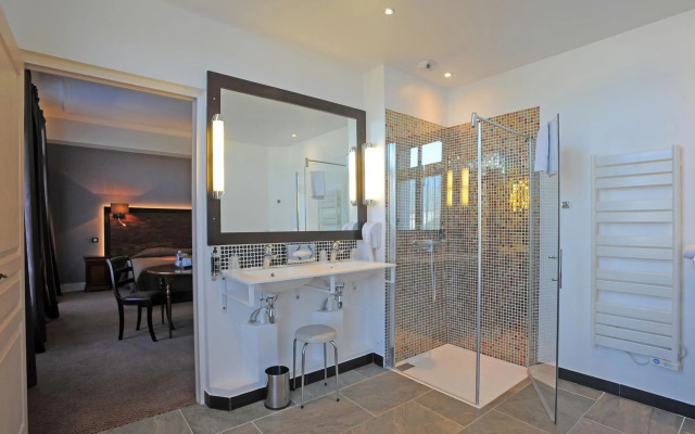 Le Grand Hotel Tours