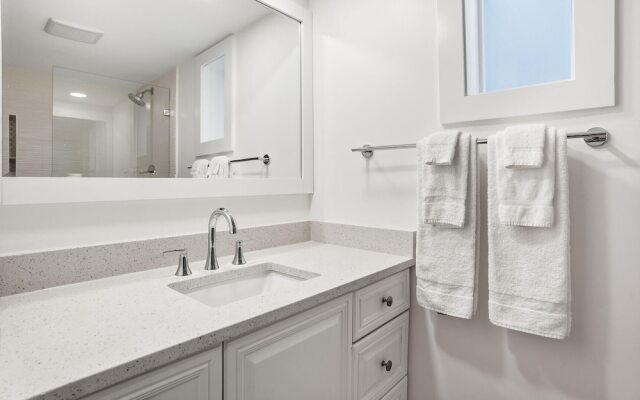 401 Captain John Fripp Villa