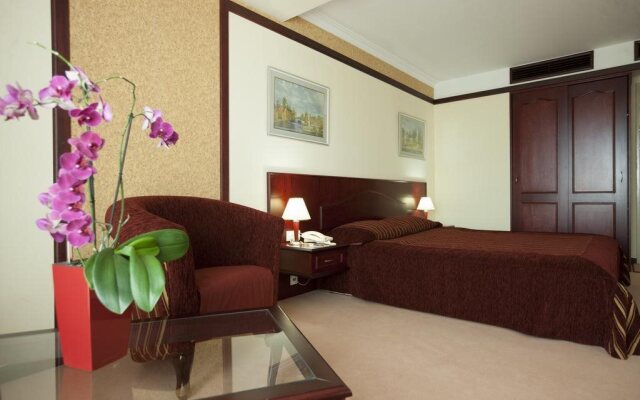 Zvyozdny Hotel VIP