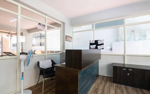 Resside 11 By OYO Rooms