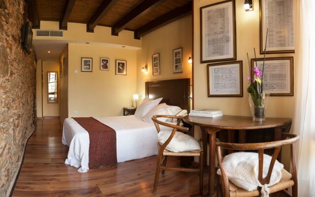 Micro Hostal La Puerta del Perdon