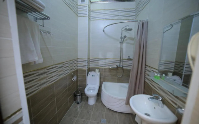 Khiva Silk Road (Хива Силк Роад)