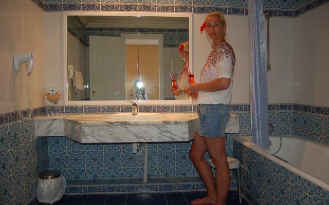 Hotel Royal Jinene