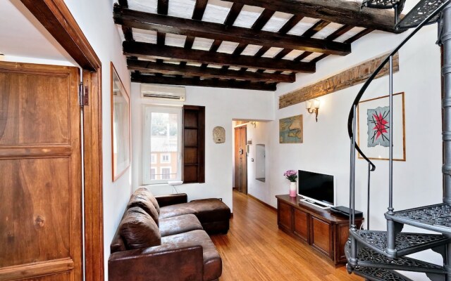 Garibaldi 2 - WR Apartments