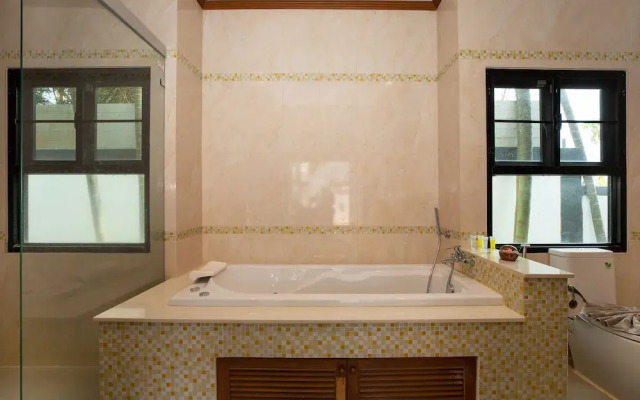Balinese-Style 3BR Pool Villa Tina