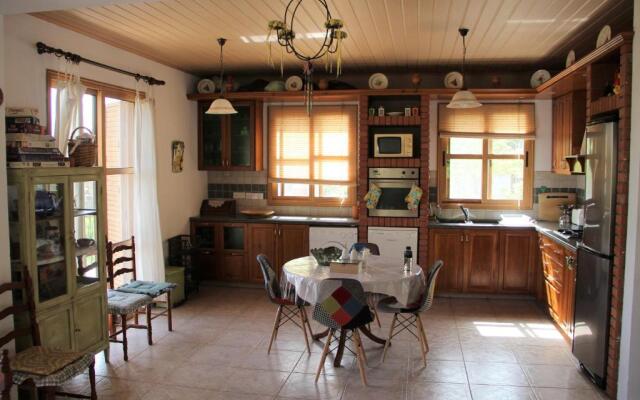 Loucaides Villa