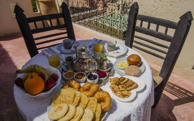 Yassmine House
