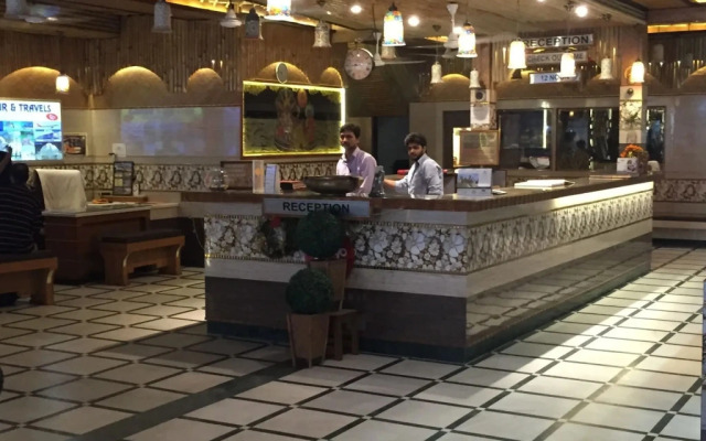 OYO Rooms Paharganj Palace