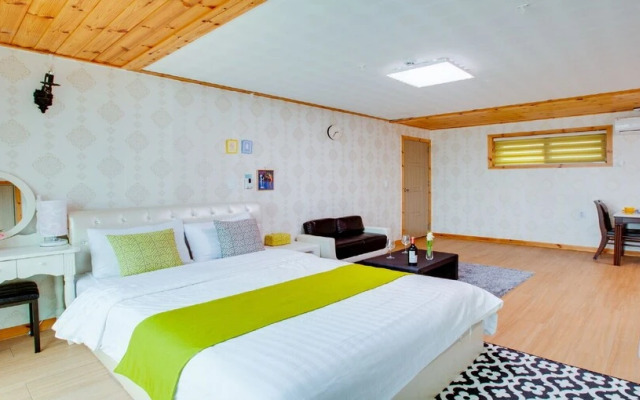 Gangneung Seaview Pension