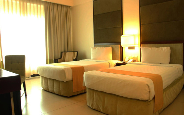 Taal Vista Hotel