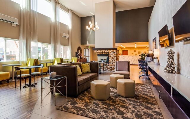 Best Western Plus Wenatchee Downtown Hotel