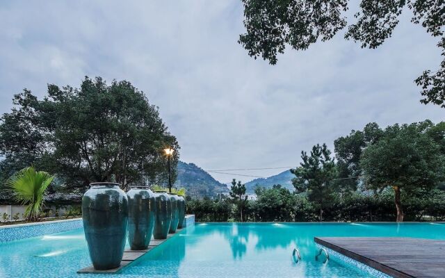 Yue Xi Shan Ju Resort