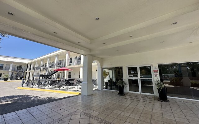Quinta San Carlos Inn
