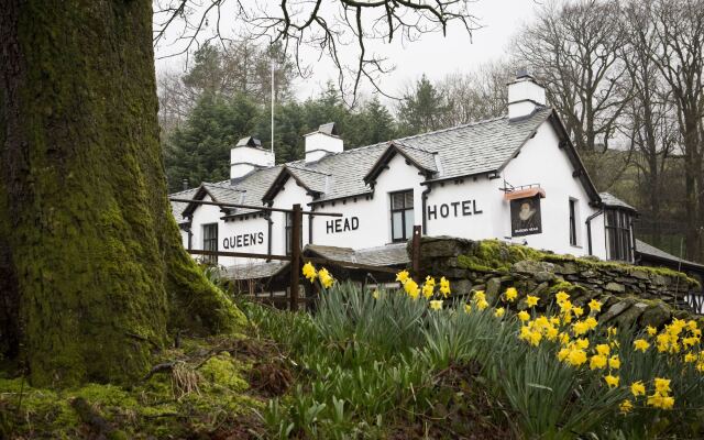 Queens Head Hotel