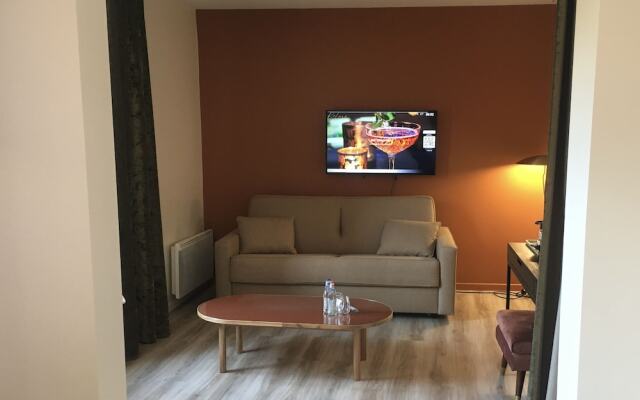 Hôtel-Restaurant Au Relais Du Château Mensberg