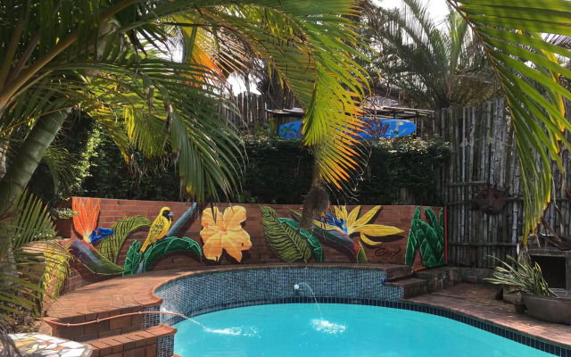 Ansteys Beach Self Catering Apartments