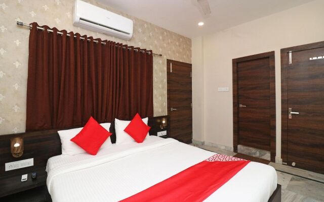 Krishna Plaza by OYO Rooms