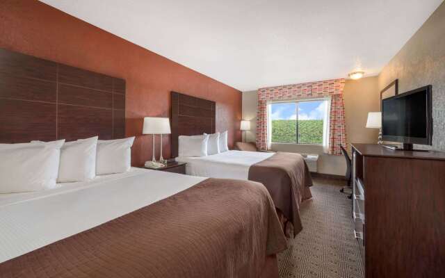 Baymont by Wyndham Midland Airport