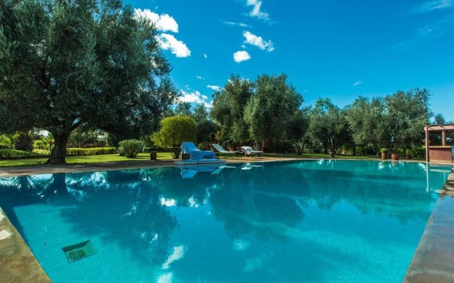 Villa les Oliviers 2 Bedrooms - A Setting of Tranquility