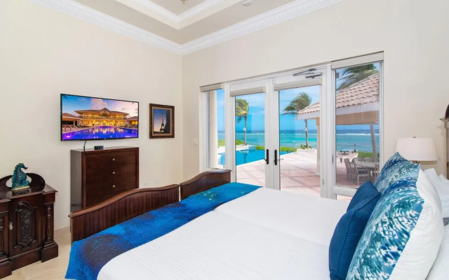 Blue Water Villa