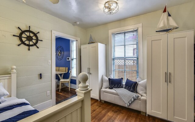 Island Paradise - OLD