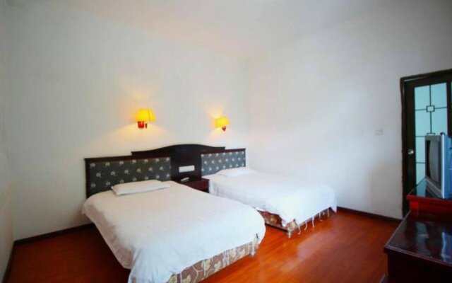 Lushan Lingyun Hotel