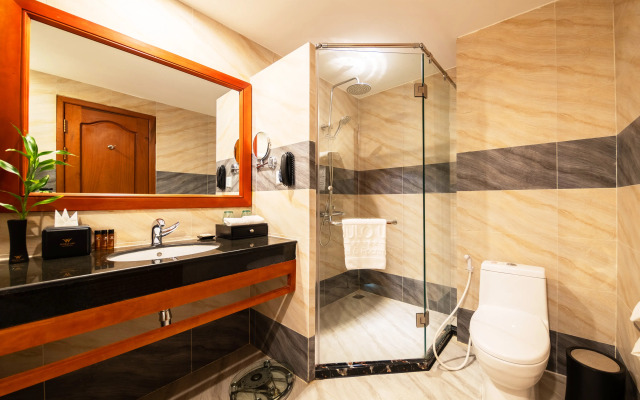 Poulo Wai Hotel and Apartment