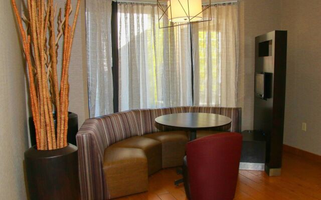 Courtyard by Marriott Chesapeake