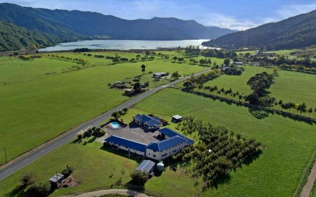 Linkwater 11 - Marlborough Sounds Holiday Unit