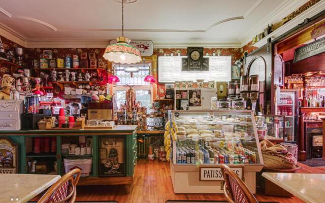 Gîte et Café-Bistro de la Tour