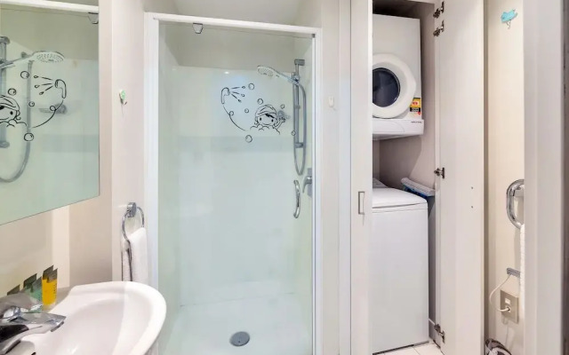 Harbour View Two Bedroom Apartment