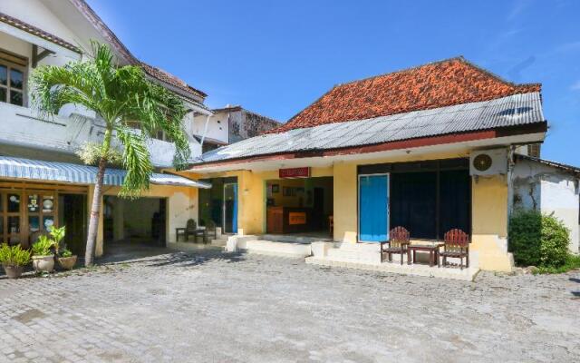 SPOT ON 2422 Hotel Moga Sari