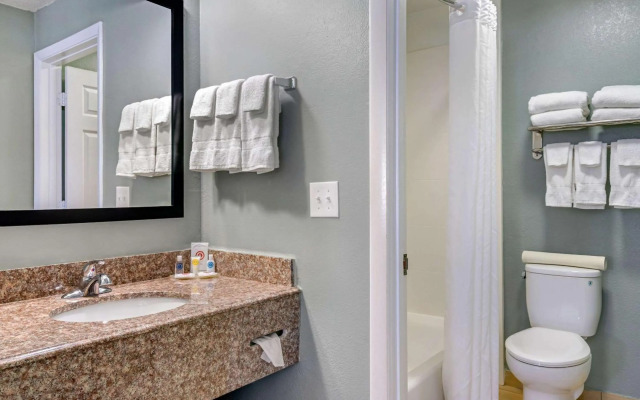 Comfort Inn Sun City Center - Ruskin - Tampa South