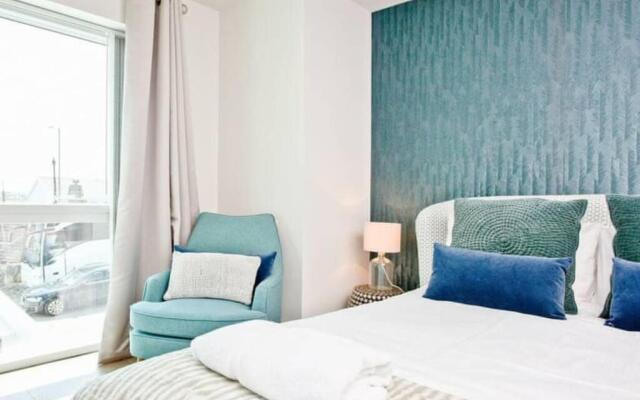Fistral Two Bed Apartment in Pentire