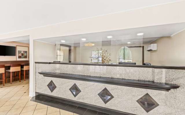 Best Western Hazlet Inn