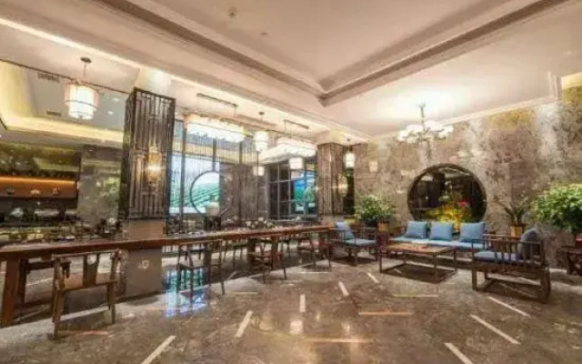 Tea Source Hotel