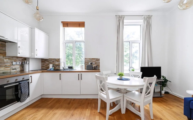 Period Flat in Islington With Modern Charm