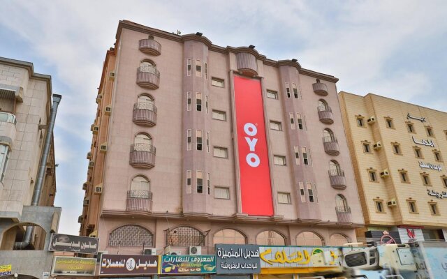OYO 246 Hotel Hadeel Al Motamayezah