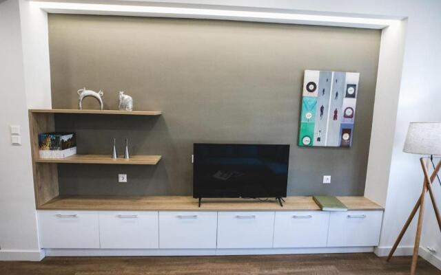 Gaspar Apartment - 4th floor - Renovated 2019