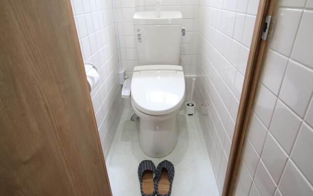 Guest House in Momodani (204-2)