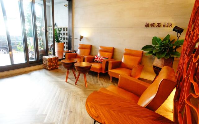 No. 658 Chuanfan Rock Village