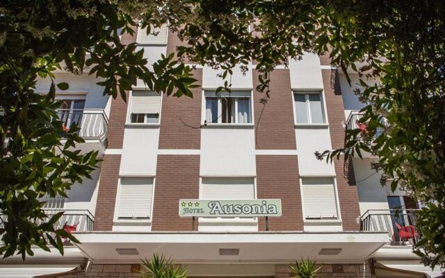 Hotel Ausonia