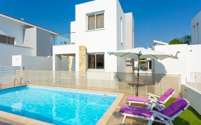 Villa Faros in Perivolia