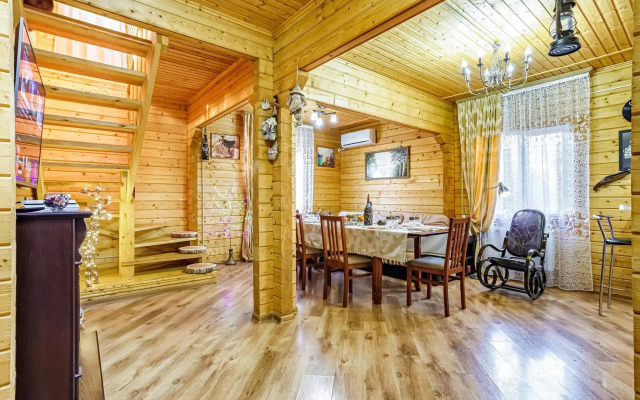 Агой-Шале семейный 12-местный коттедж