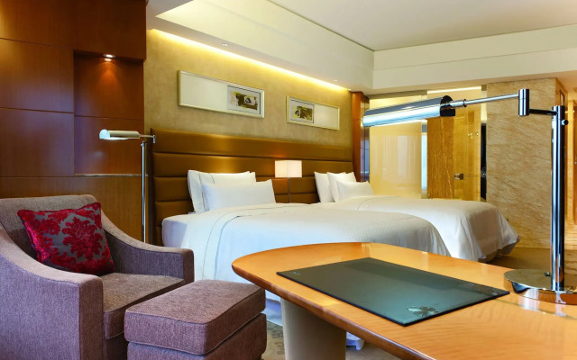 The Westin Nanjing Xuanwu Lake