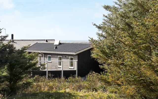 10 Person Holiday Home in Lokken