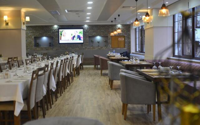 Hizel Hotel